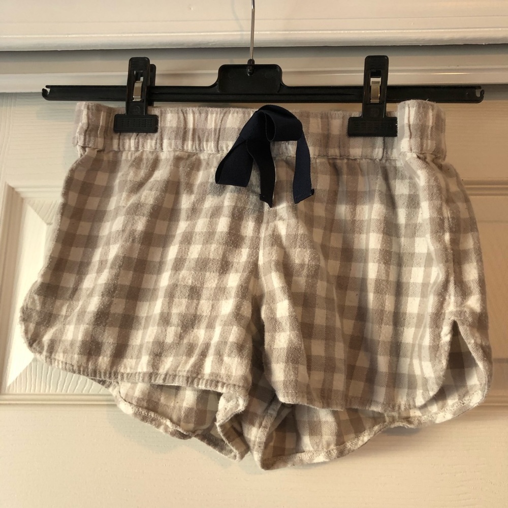 Aerie Lounging Shorts in Grey Check